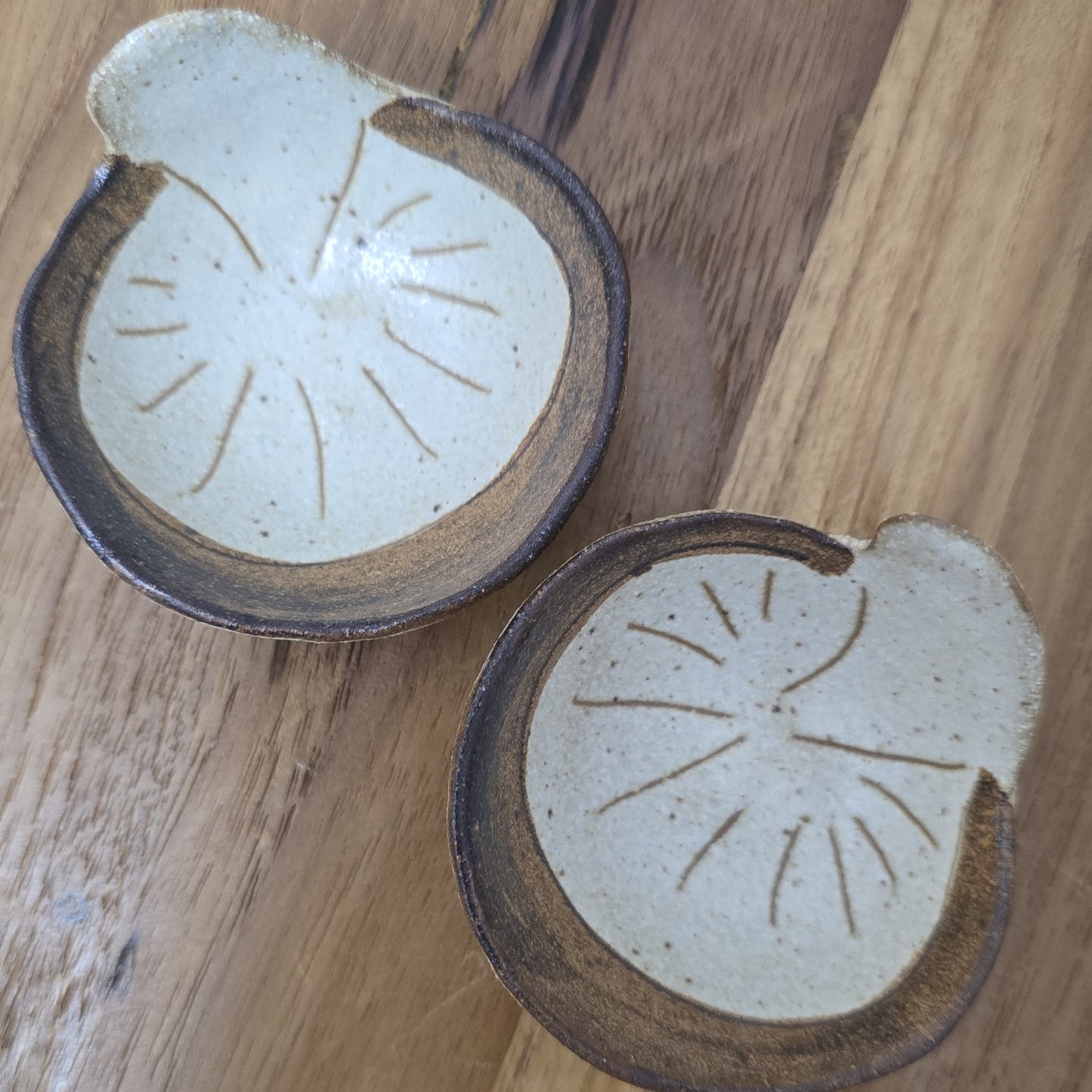 【野菜小豆皿】- 香菇