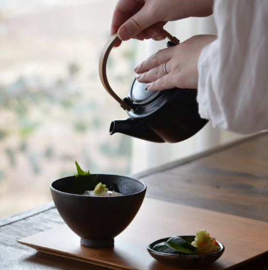 【SALIU 祥-SYO 陶瓷茶壺】